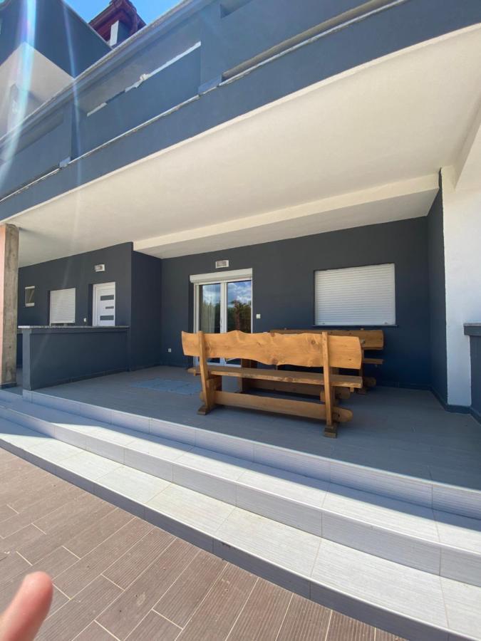 Apartmani Janja Starigrad Paklenica Zewnętrze zdjęcie