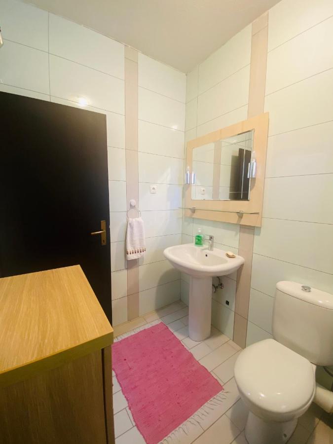 Apartmani Janja Starigrad Paklenica Zewnętrze zdjęcie